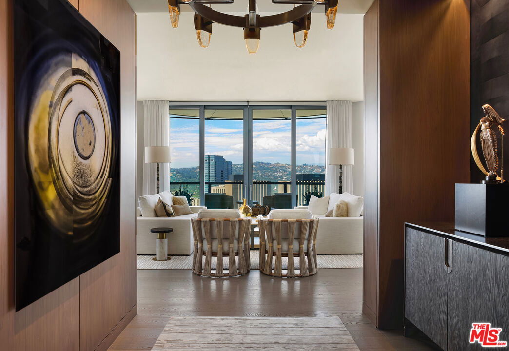 Photo - 211 Elm Ct Unit 1/2