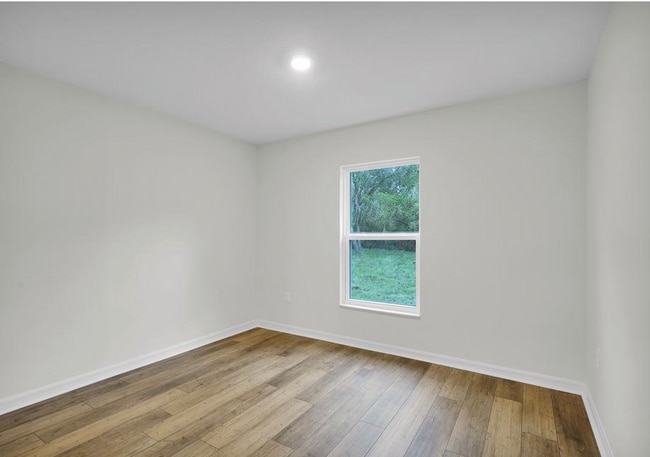 Rincón de comedor - 22 Barkley Ln