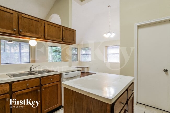 Photo - 1055 Margate Dr