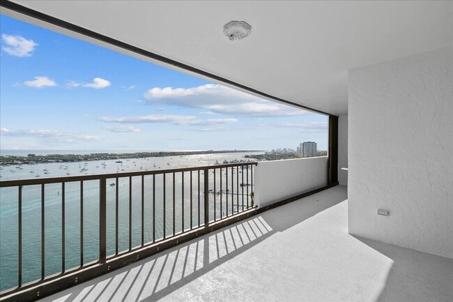 Photo - 5200 N Flagler Dr Unit 2402