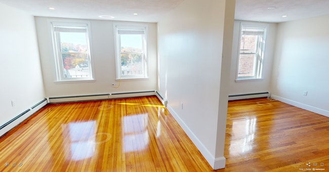 Photo - 311 Tappan St Unit 6