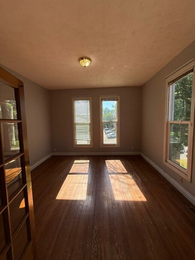 Photo - 1313 S 32nd St Unidad 1313 S 32nd St #2