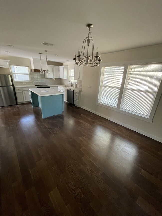 Photo - 226 Venice St