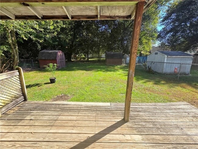 Photo - 235 B Allen St