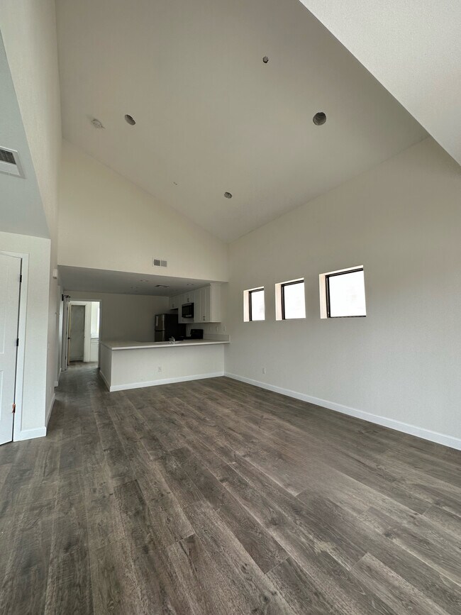 Marketplace Crossing Apartments Yucaipa, CA