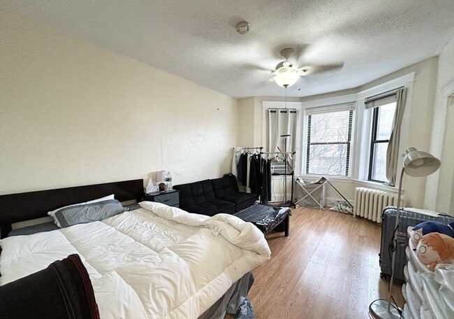Photo - 39 Hemenway St Unit 25
