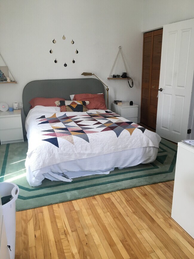 Photo - 3955 Rue De Bullion