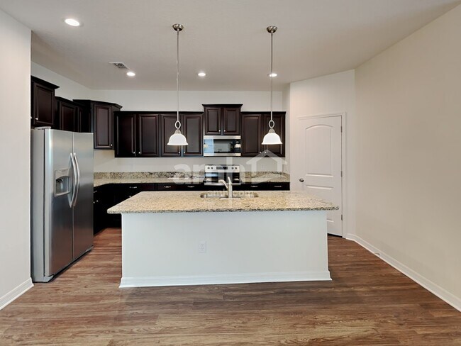 Photo - 13159 Royal Pines Ave