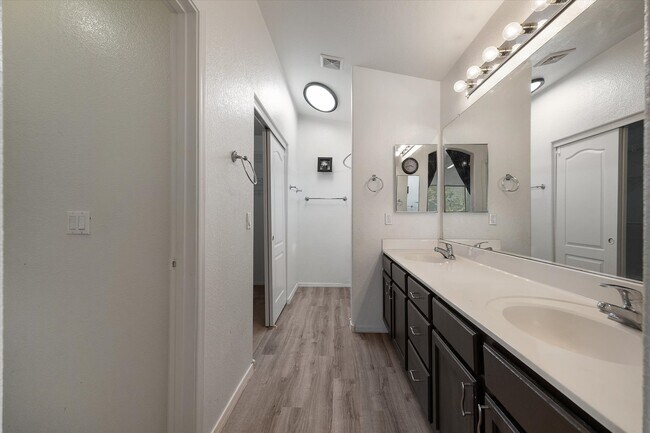 Photo - 7646 E Covina St