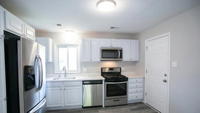 Photo - 805 Central Ave