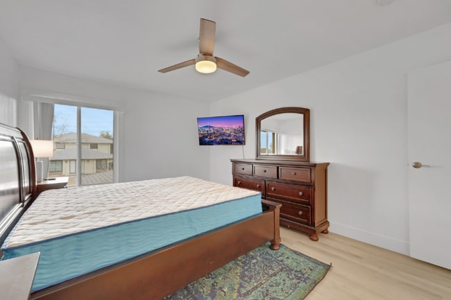 Photo - 1508 Lorilyn Ave Unit #3