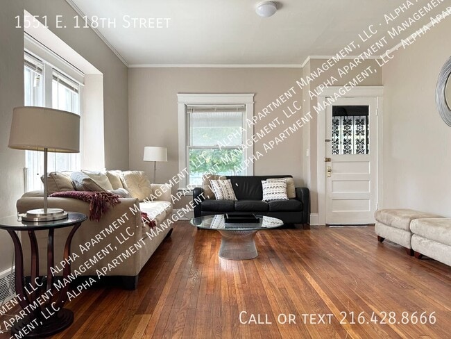 1551 E 118th St