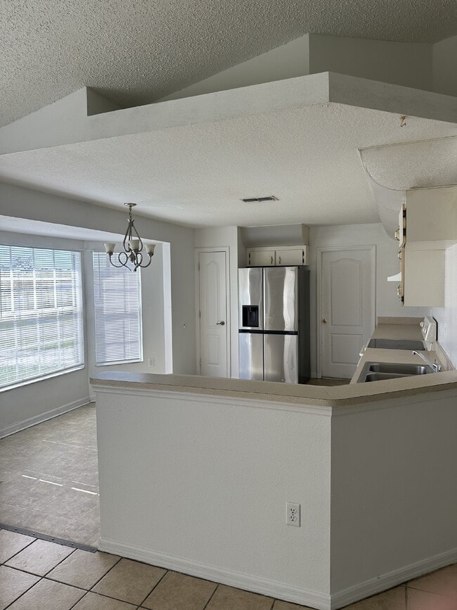 Photo - 4 Bedroom, 2 Bathroom, 2 Car Garage Home o...