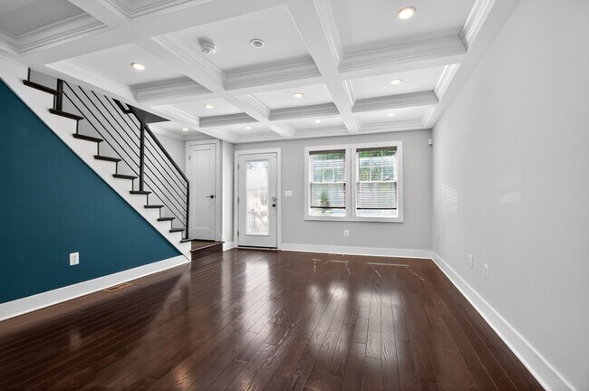 Photo - 847 20th St NE