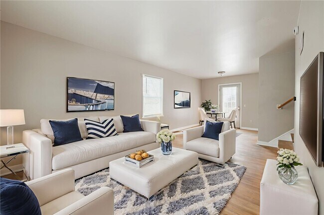 Photo - 131 Edgemont Rd