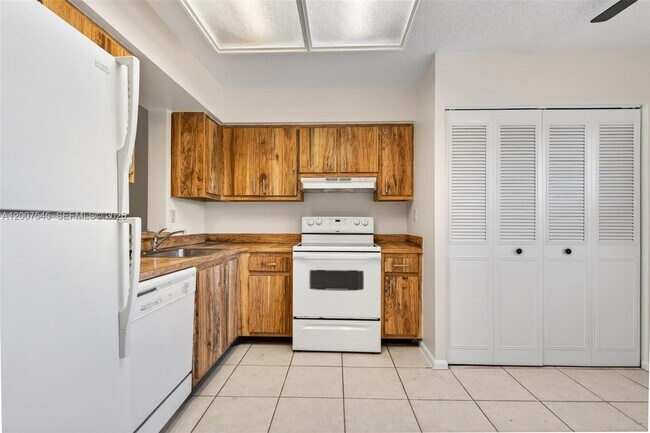 Photo - 357 N Rock Island Rd Unit 207