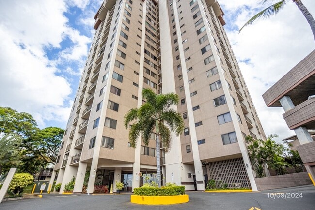 Building Photo - $2,700 / 2br - 2 BED 2 BATH CONDO Unit #1308