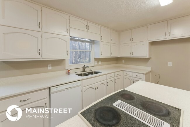 Photo - 325 Derby Dr