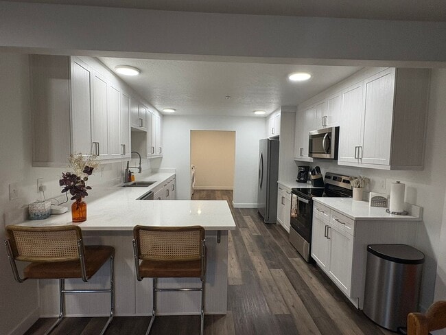 Photo - 380 Utah Ave Unit B