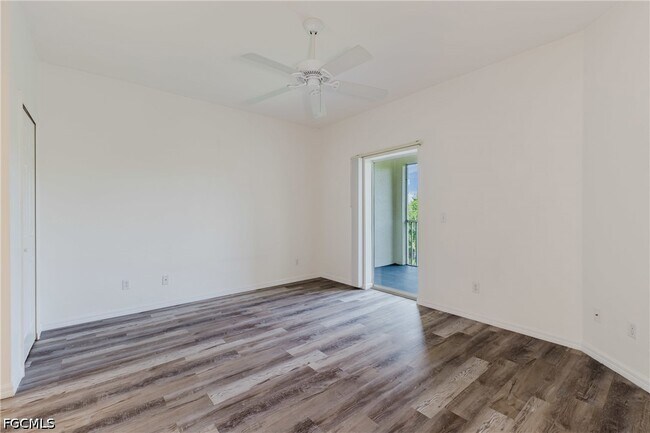 Photo - 5612 Rose Garden Rd Unit 204