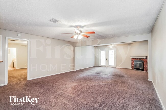 Photo - 8002 Larkspur Dr