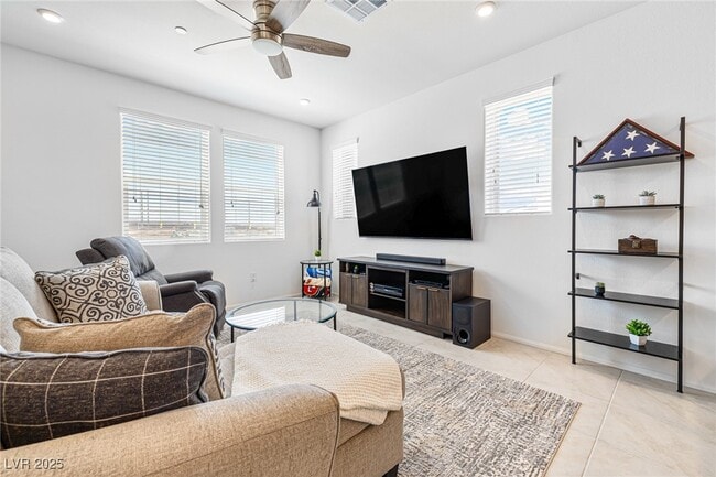 Building Photo - 357 Ukelele Pl Rental