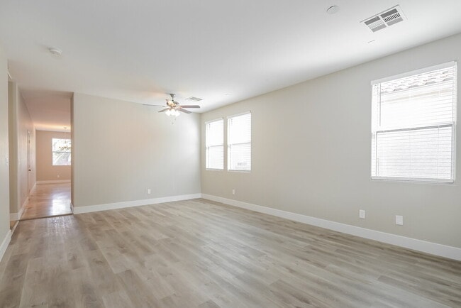 Photo - 11682 Autunno St