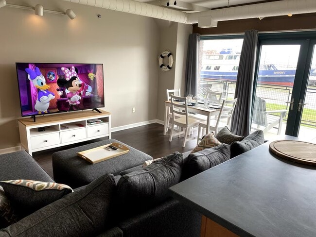 Photo - 401 W Shoreline Dr Condo Unit 119