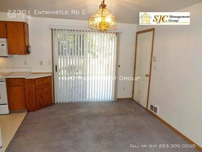 Photo - 22301 Entwhistle Rd E