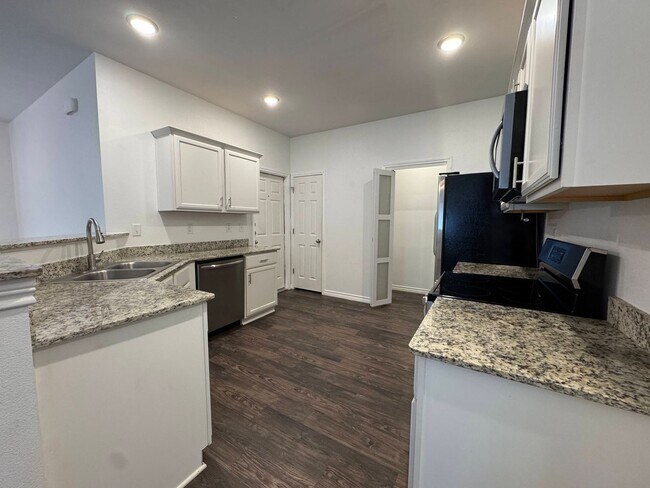 Photo - 3506 Barnacle Dr Unidad B