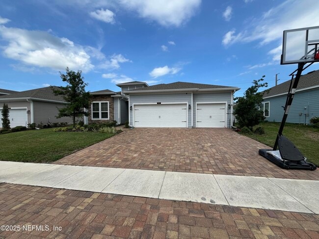 Photo - 211 Diamondback Ave