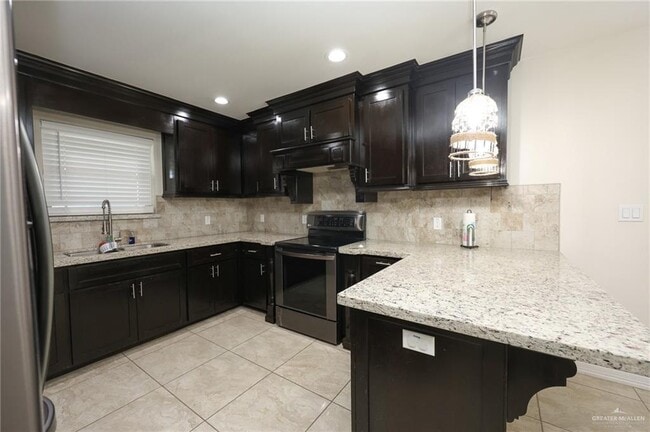 Photo - 21 Lupita St