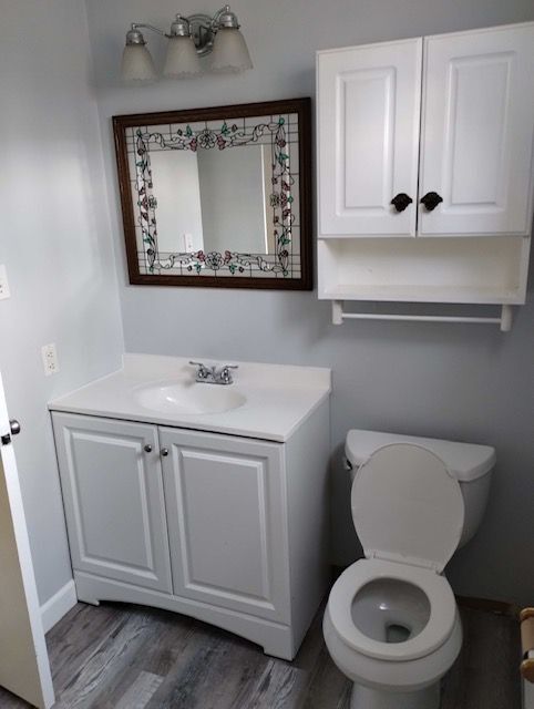 Bathroom - 1147 Adams St Unit Lauer