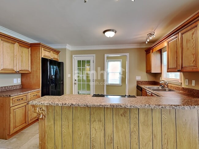 Photo - 215 Aqua Marine Ln