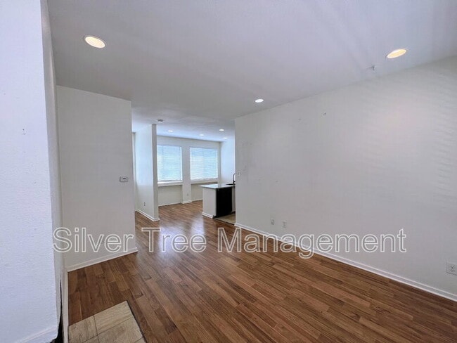 Building Photo - 4015 Bowser Ave