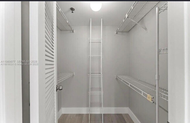 Photo - 3150 W Rolling Hills Cir Unit 209