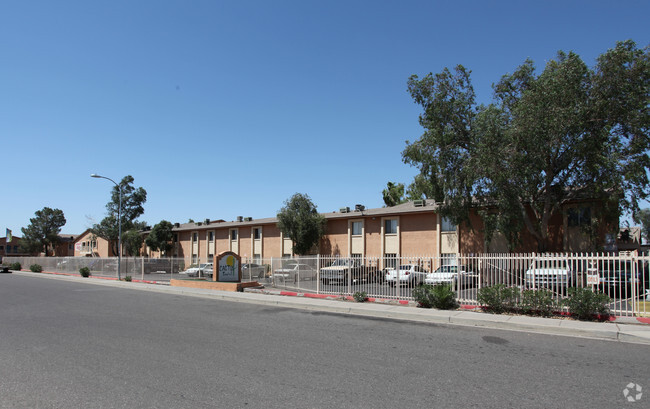 Building Photo - Cactus Trail Rental