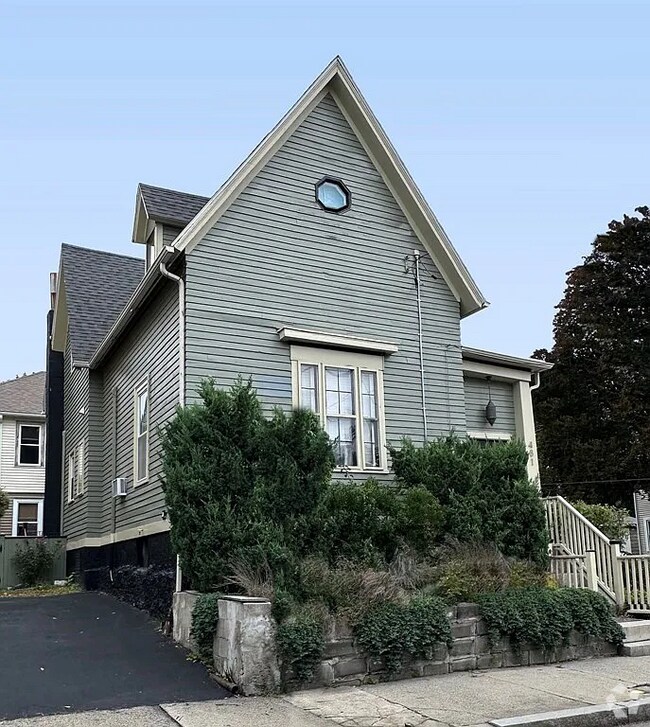 Craigslist Houses For Rent In Rhode Island at Christopher Evans blog