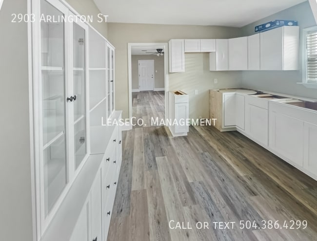 Photo - 2903 Arlington St