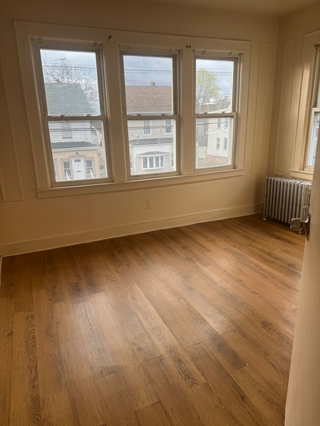 Photo - 378 Myrtle Ave