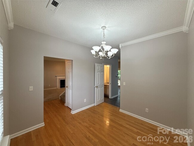 Photo - 432 McGinn Grove Dr