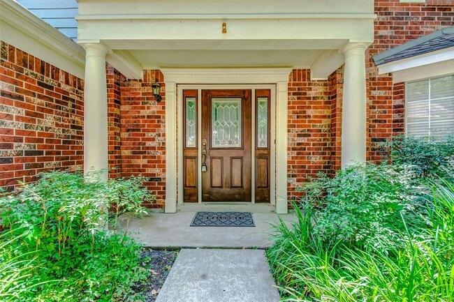 Photo - 14002 Wheatbridge Dr