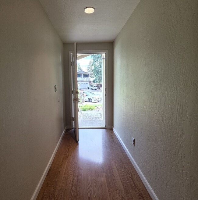 Photo - 4BD/2.5BA Single Story, Court Location on Walnut Creek Border