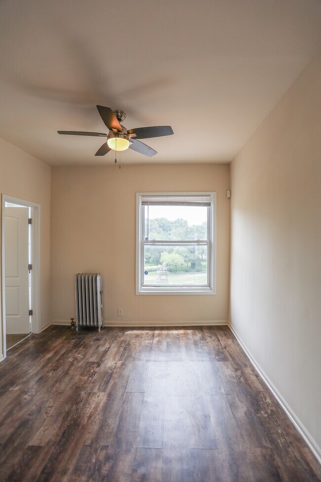 Photo - 1250 W Montrose Ave Unidad 120