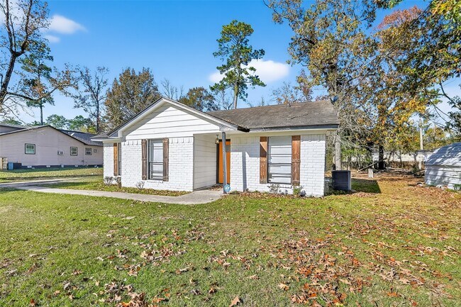 Photo - 23567 Pine Forest Dr