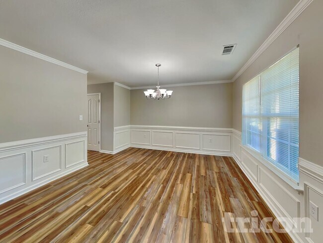 Photo - 2918 Tall Oaks Dr