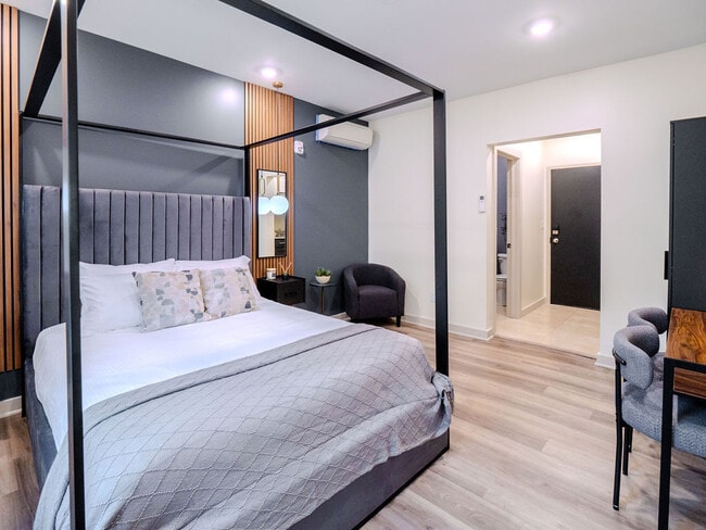 Photo - Cottage Suites