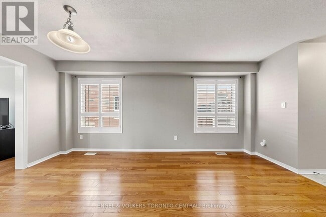Photo - 1628 Pennel Dr