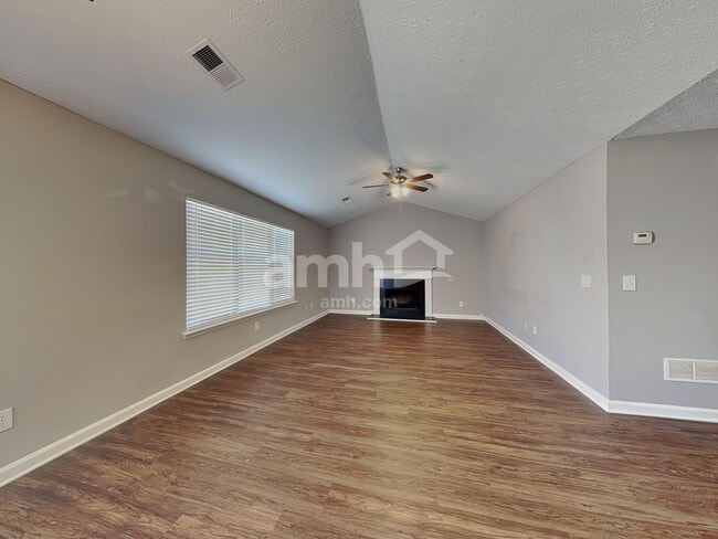 Photo - 4607 Noah Overlook E