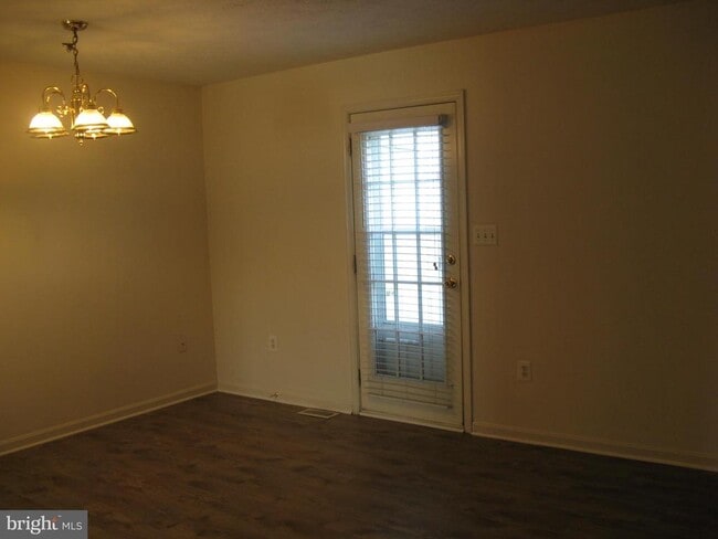 175 Equestrian Dr